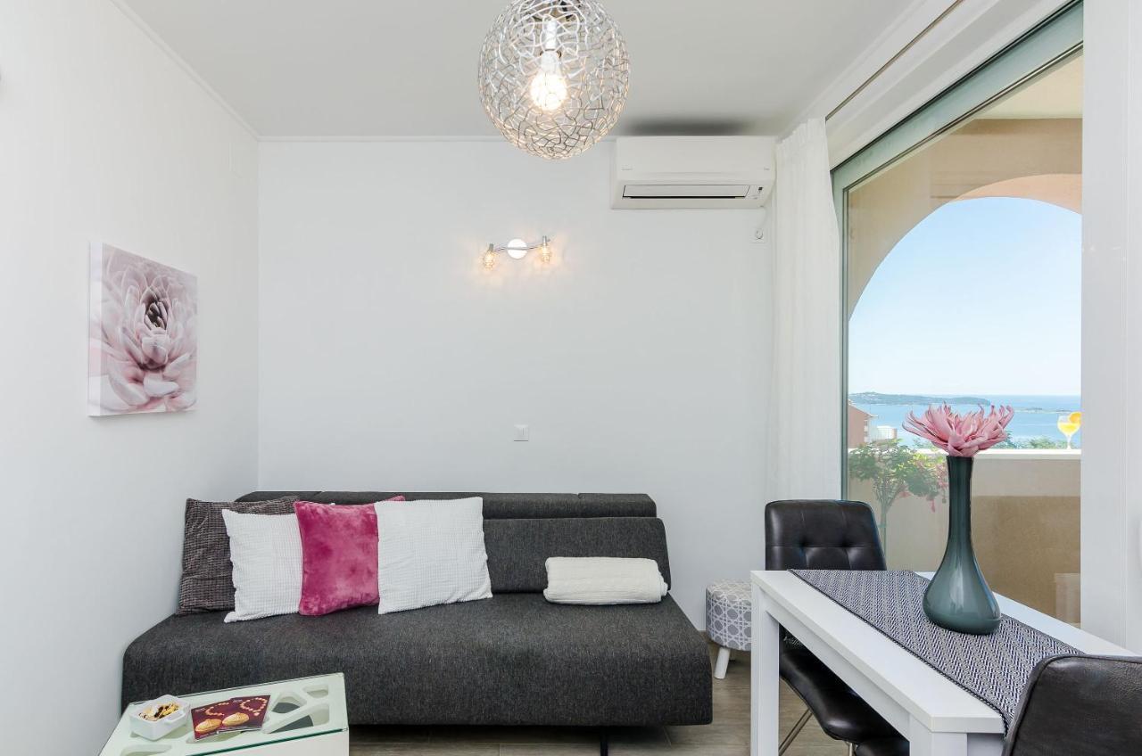 Adriatic Sunny Apartments มลินี ภายนอก รูปภาพ